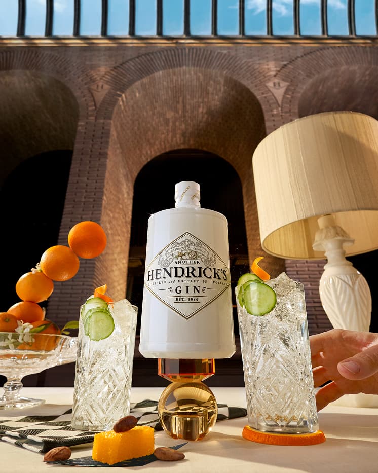 Hendricks PreDining OriginalBottle Fullframe (1)