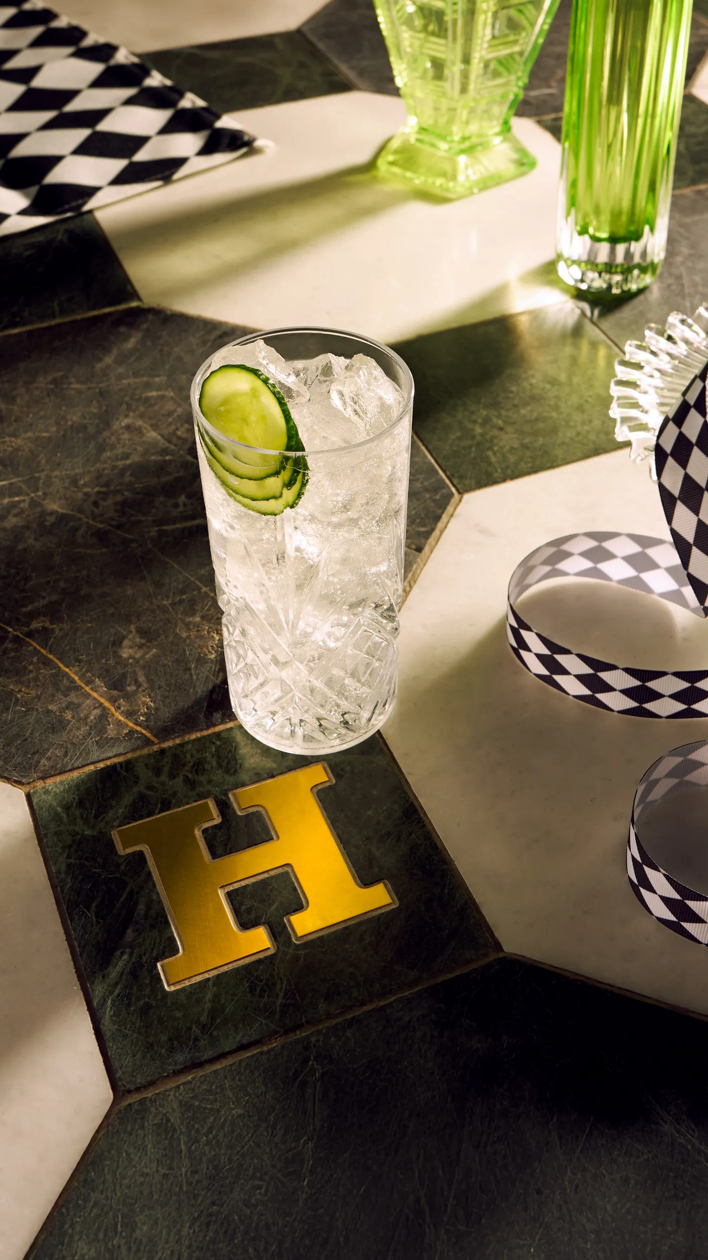 Hendricks GinPalace OriginalHighball 9x16